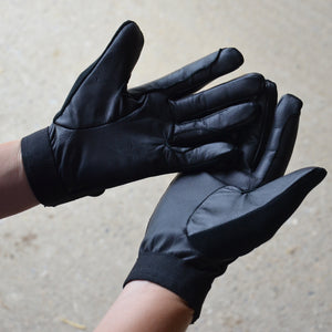 Dereham Glove